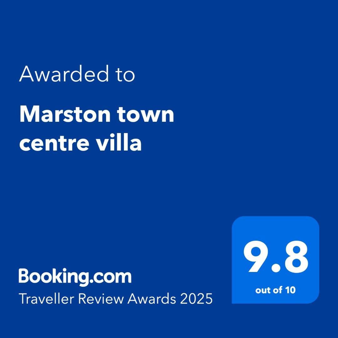 Marston Town Centre Villa 黑潭 外观 照片